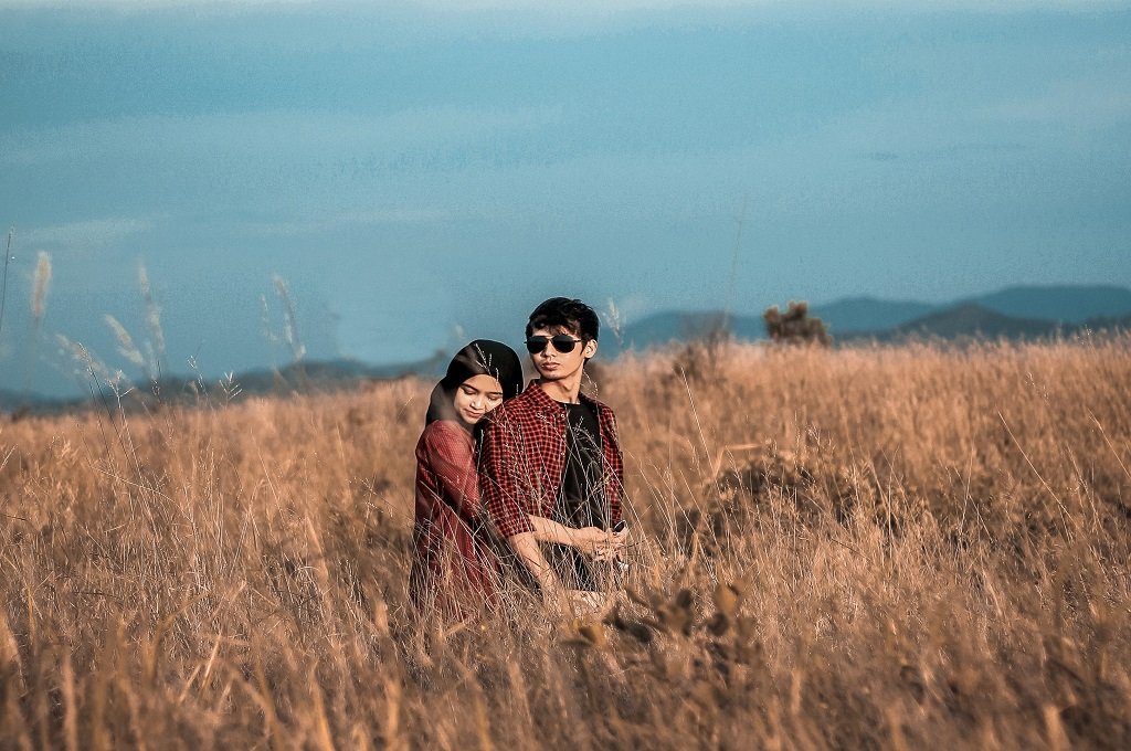 Seamless Connections: The AmoLatina.com Sign In Experience